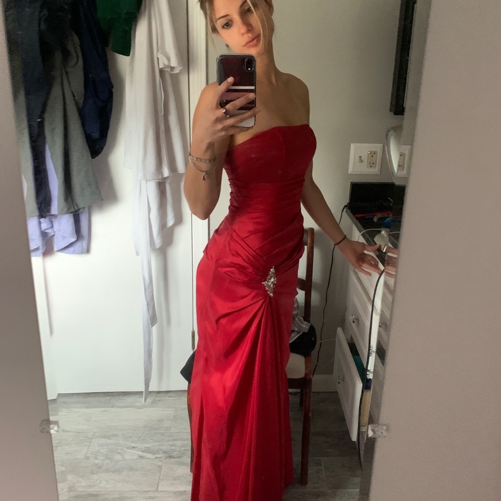Red Alexia Prom dress